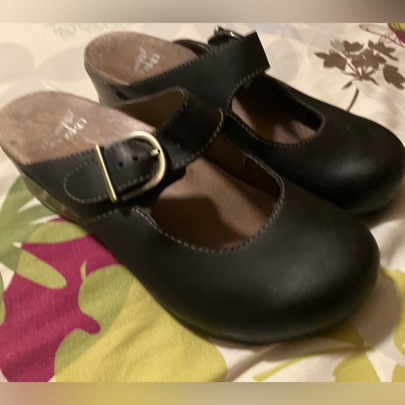 Black Slip-On Clog Mary Jane with Buckle Dansko 37 - Picture 2 of 6